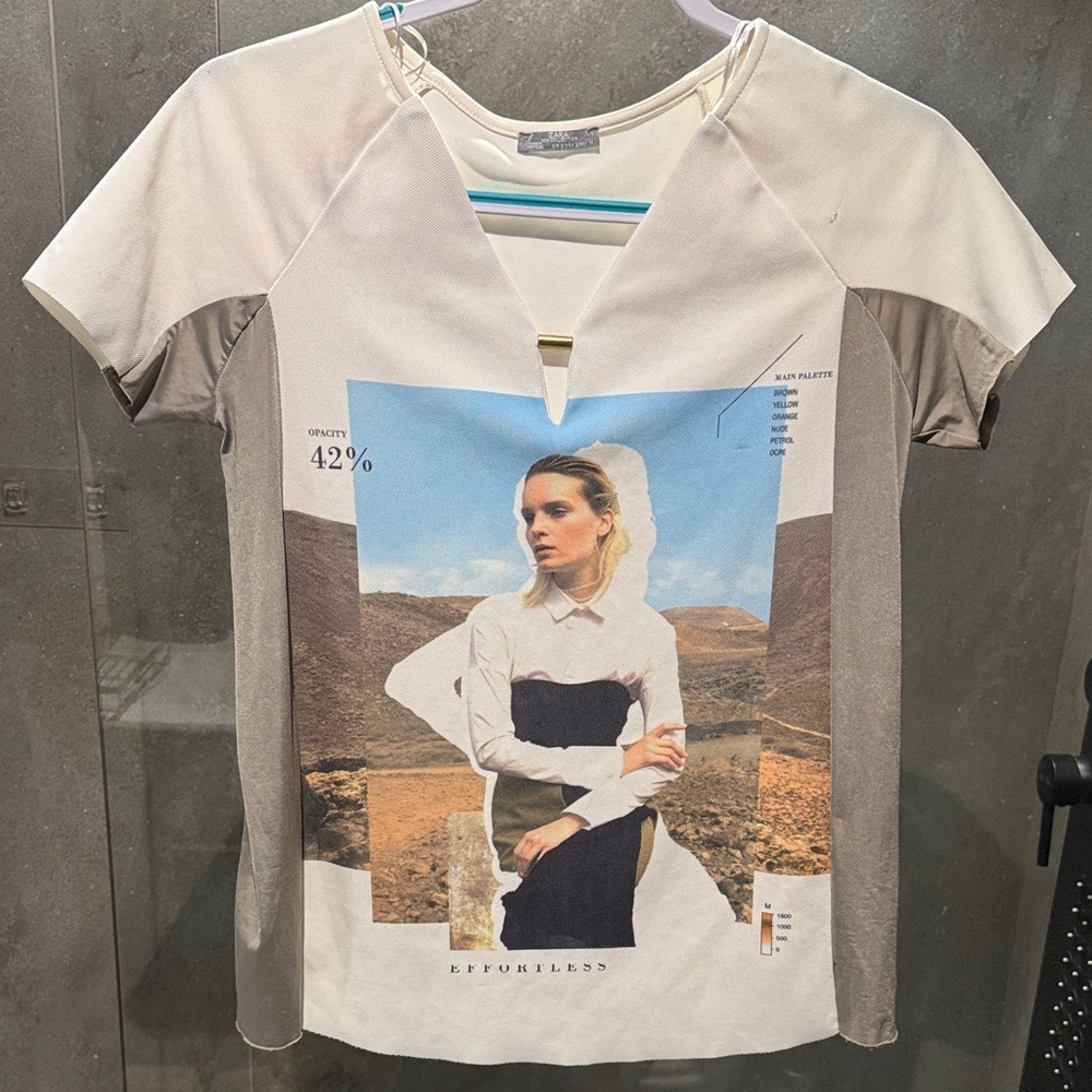 Zara Beige Graphic Short Sleeve Tee